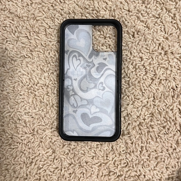 Gently used Salem Mitchell Wildflower IPhone 11 Pro Case - Picture 3 of 3